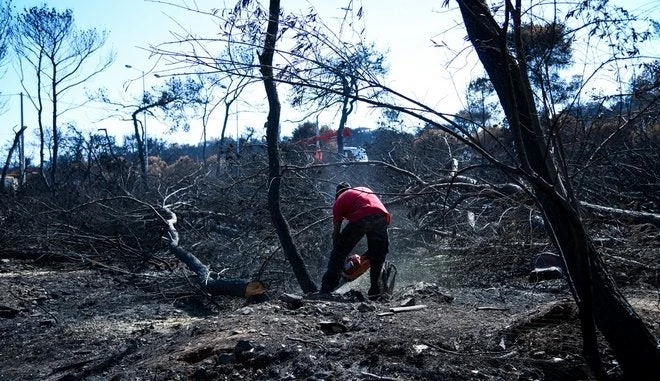 Επιστολή-κόλαφος των πυρόπληκτων από το Μάτι: Τα έργα δεν έχουν ξεκινήσει, η περιοχή δεν είναι κατοικήσιμη